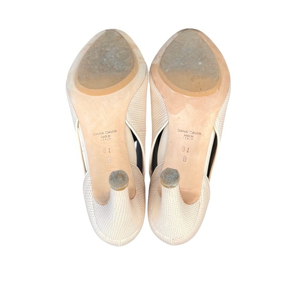 Dana Davis Italian Made Leather Lizard Print Peep Toe Heels, Cream, 8 B, $315 - Picture 6 of 9